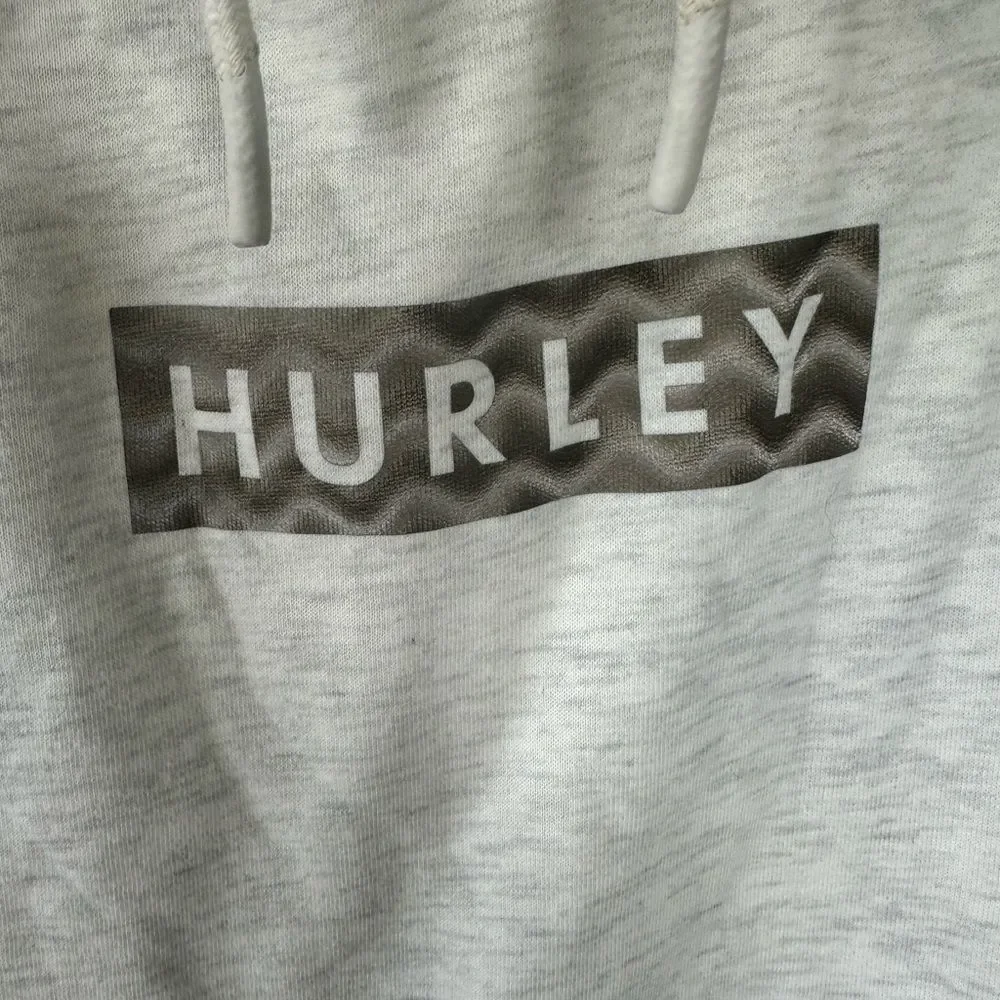 Hurley Iridescent Front Branding Unisex Pullover Hoodie Kangaroo Pockets Medium